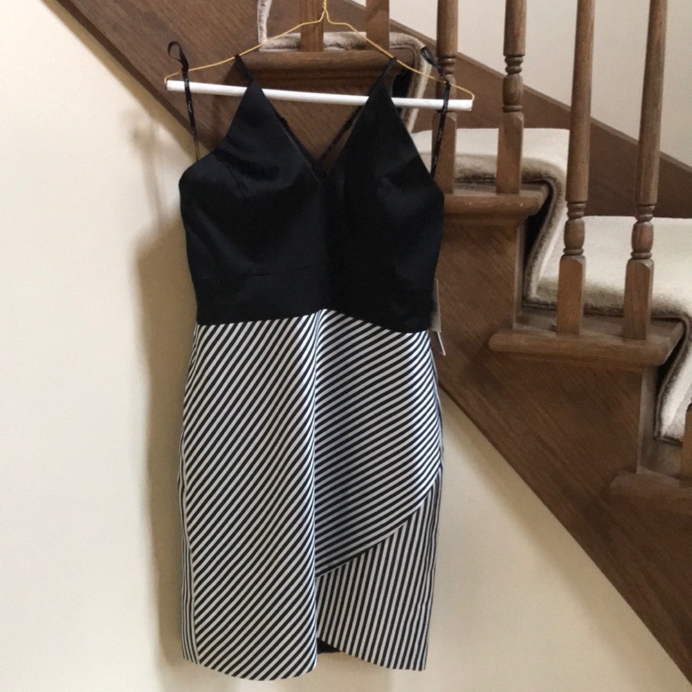 Phoebe by Kay Unger cocktail dress